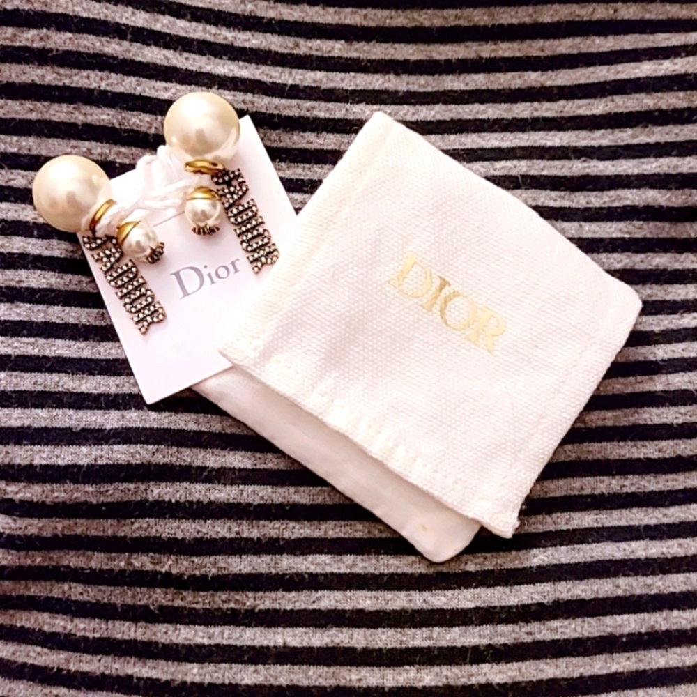 🌟 Christian Dior J'Adior Tribales Earrings🌟